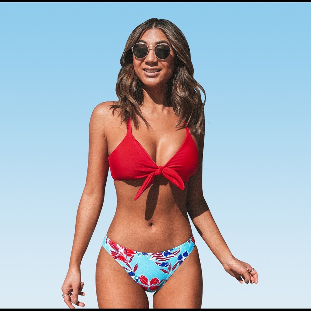 Women’s Red and Blue Floral 2 piece bikini